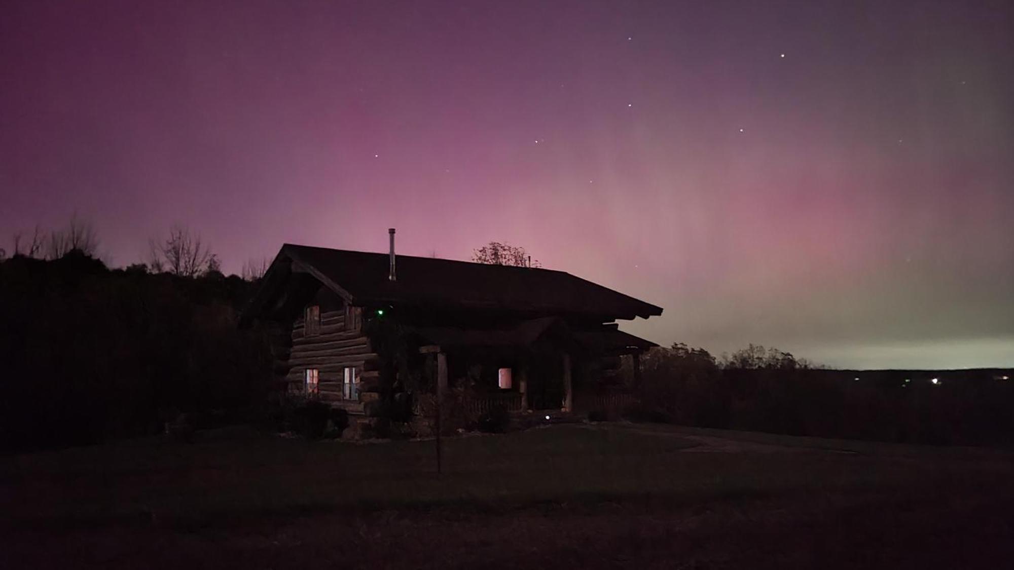 Firefly Creek Lodge Livonia Екстериор снимка